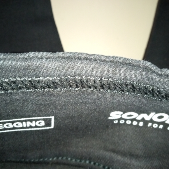 Sonama High Rise Leggings NWT, Size 2 - Picture 3 of 4